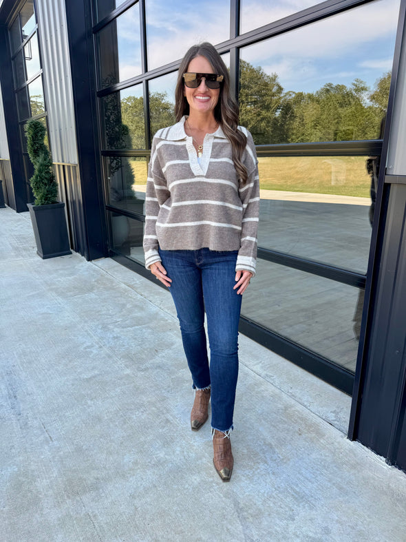 Taupe/White Collar Top